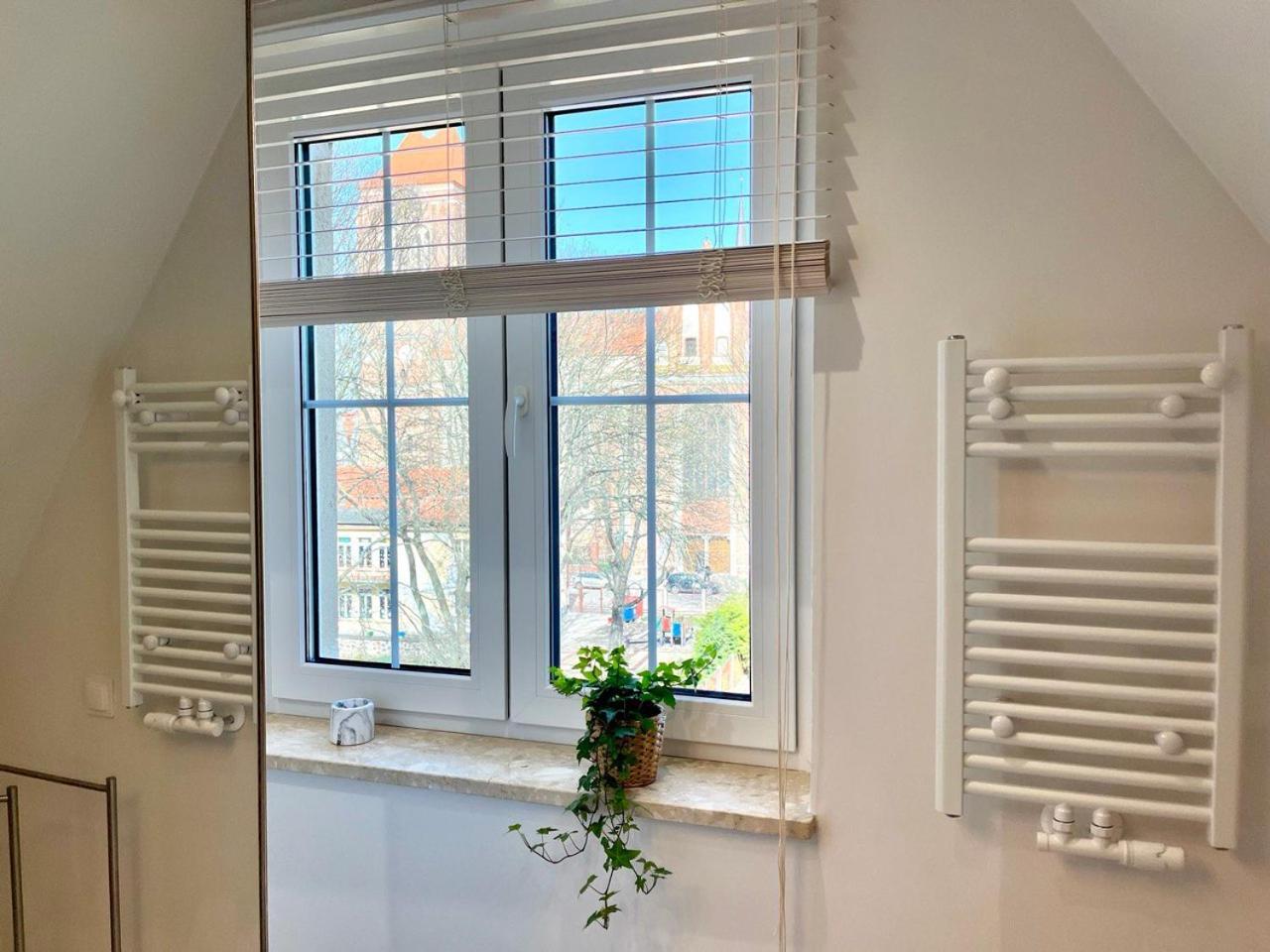 Grand Apartment - Old Town & City Center Danzica Esterno foto