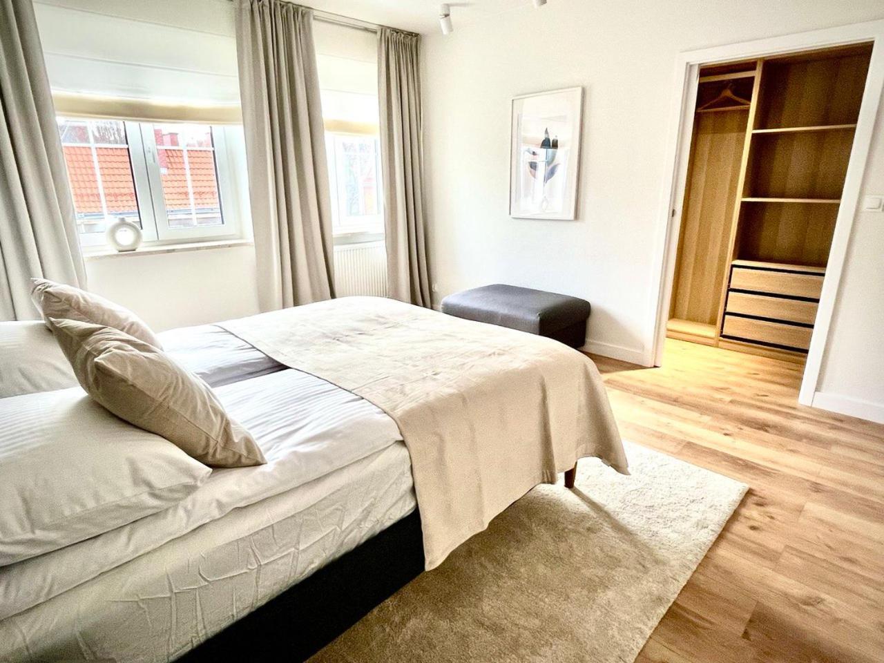 Grand Apartment - Old Town & City Center Danzica Esterno foto