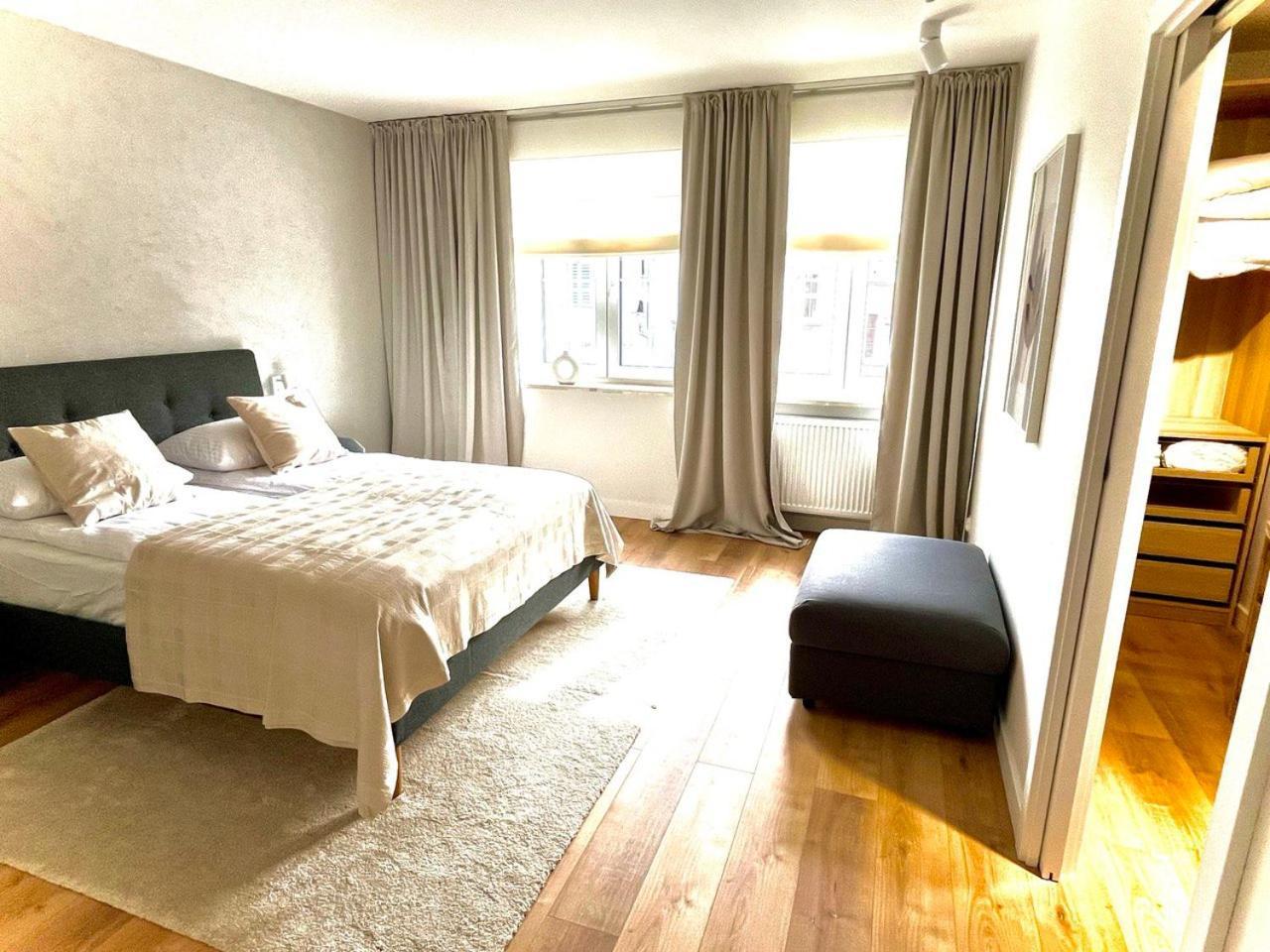 Grand Apartment - Old Town & City Center Danzica Esterno foto